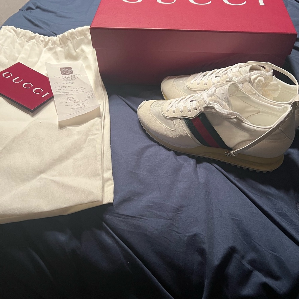 Gucci White and Red Athletic Shoes